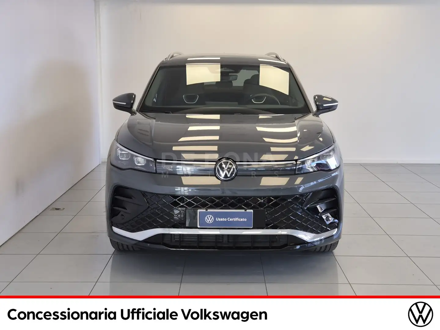 Volkswagen Tiguan 2.0 tdi r-line 150cv dsg Grijs - 2
