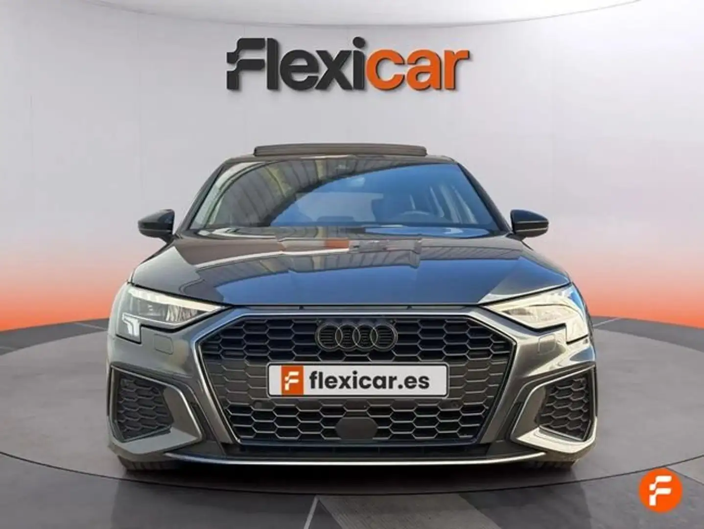Audi A3 Sportback 35TDI S line S tronic Gris - 2