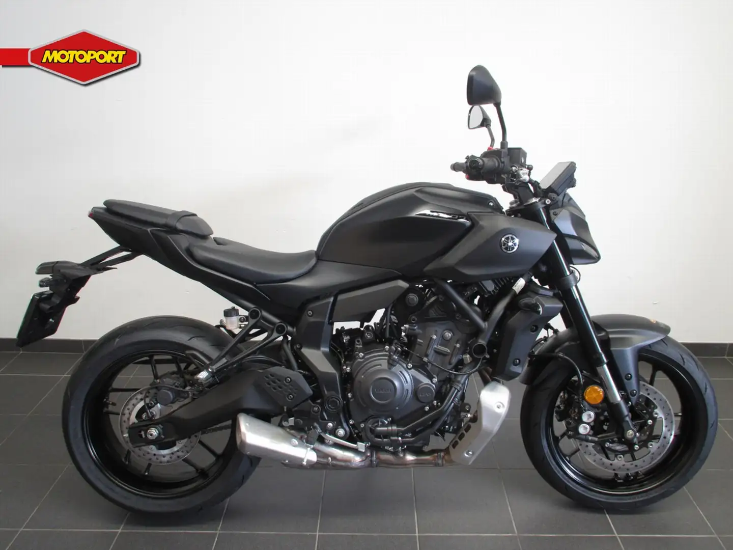 Yamaha MT-07 Zwart - 1