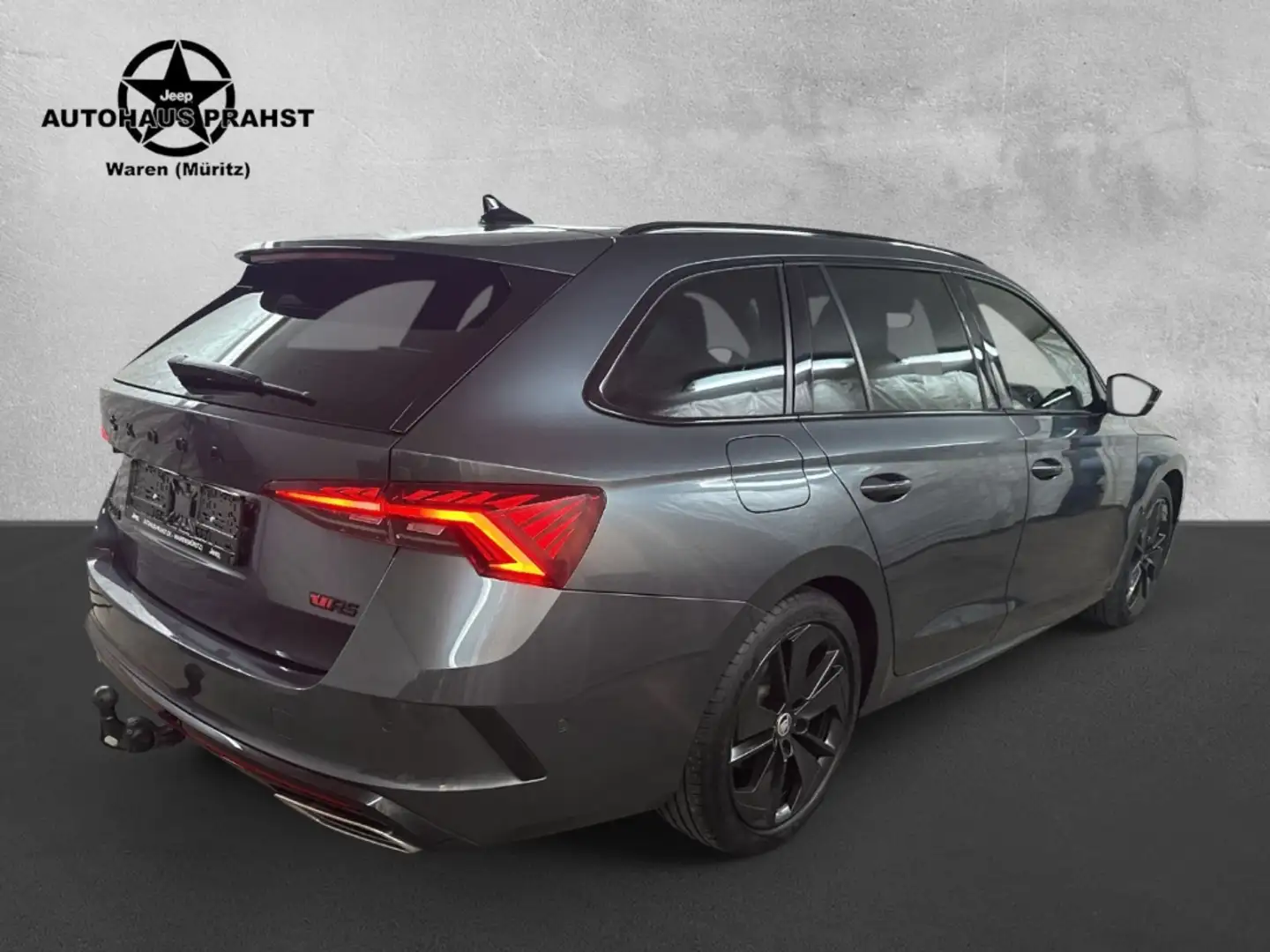 Skoda Octavia 2.0TDI RS LED NAVI LEDER KAMERA HUD AHK Grau - 2