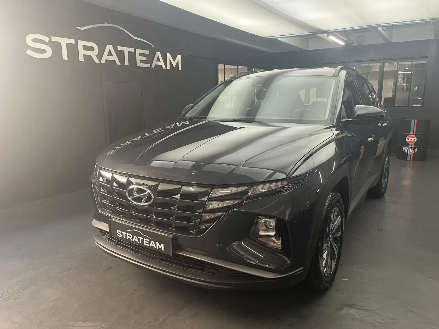 Hyundai TUCSON Business 1.6 HYBRID 230 BUSINESS VP BVA 62WD Gris - 1