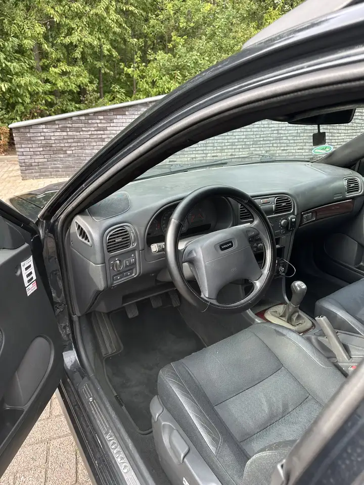 Volvo V40 2.0 T Dynamic, foto 9