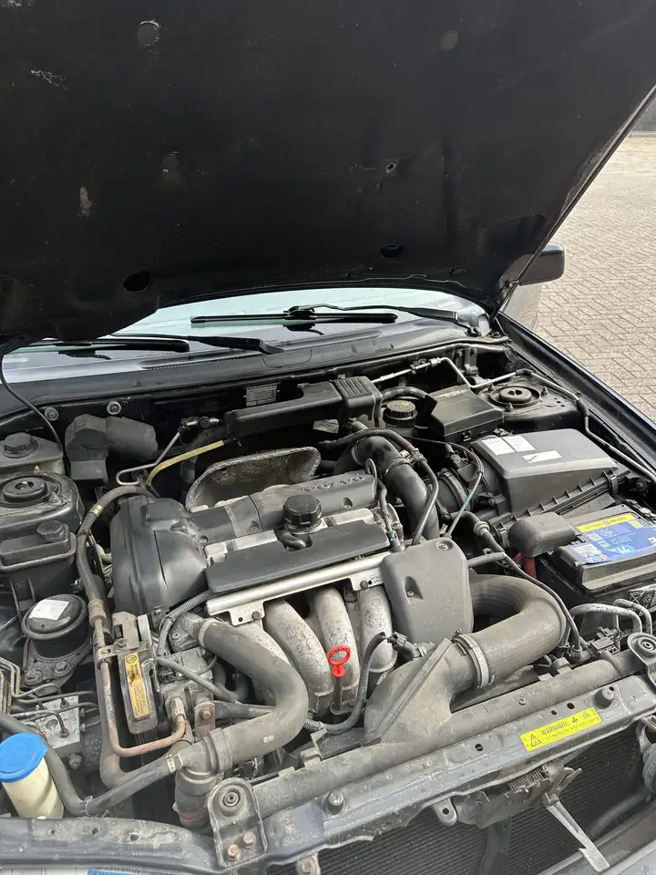 Volvo V40 2.0 T Dynamic, foto 8