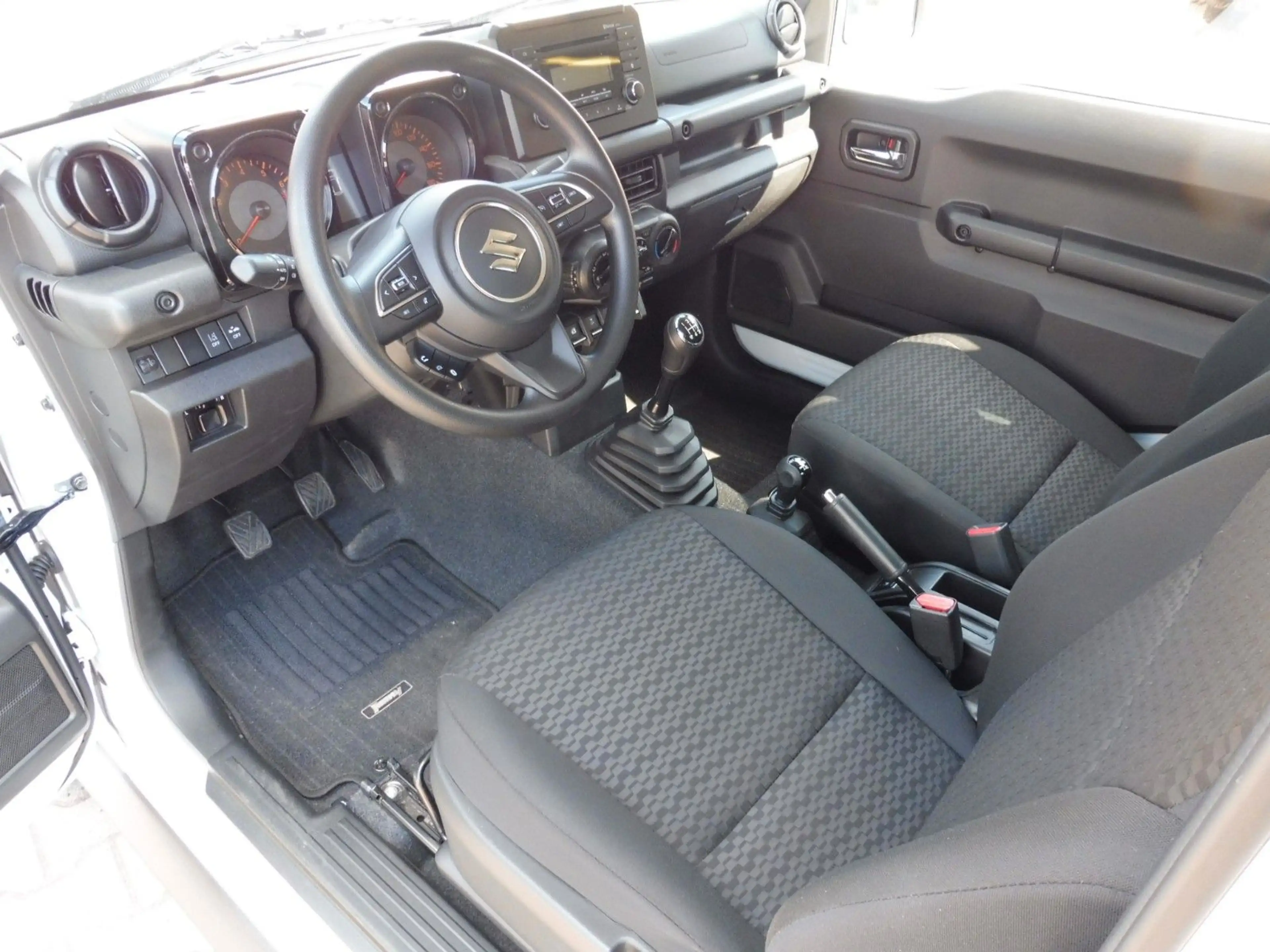 Suzuki Jimny Comfort AllGrip NFZ — photo 9