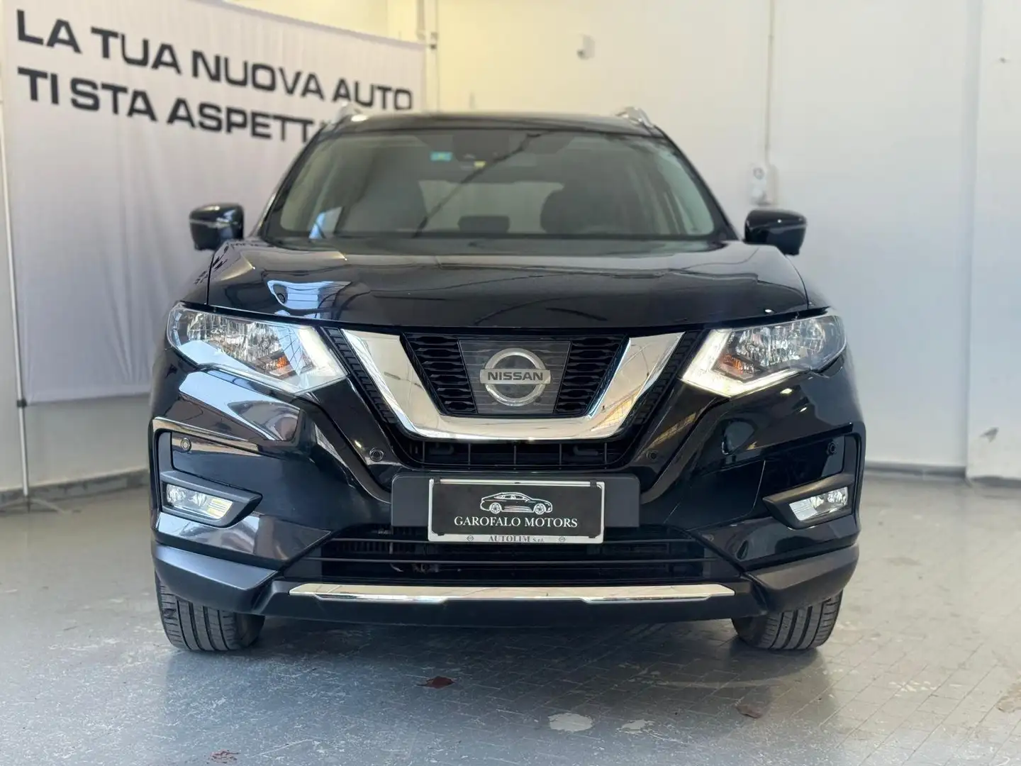 Nissan X-Trail X-Trail 1.6 dci Tekna 2wd Zwart - 1