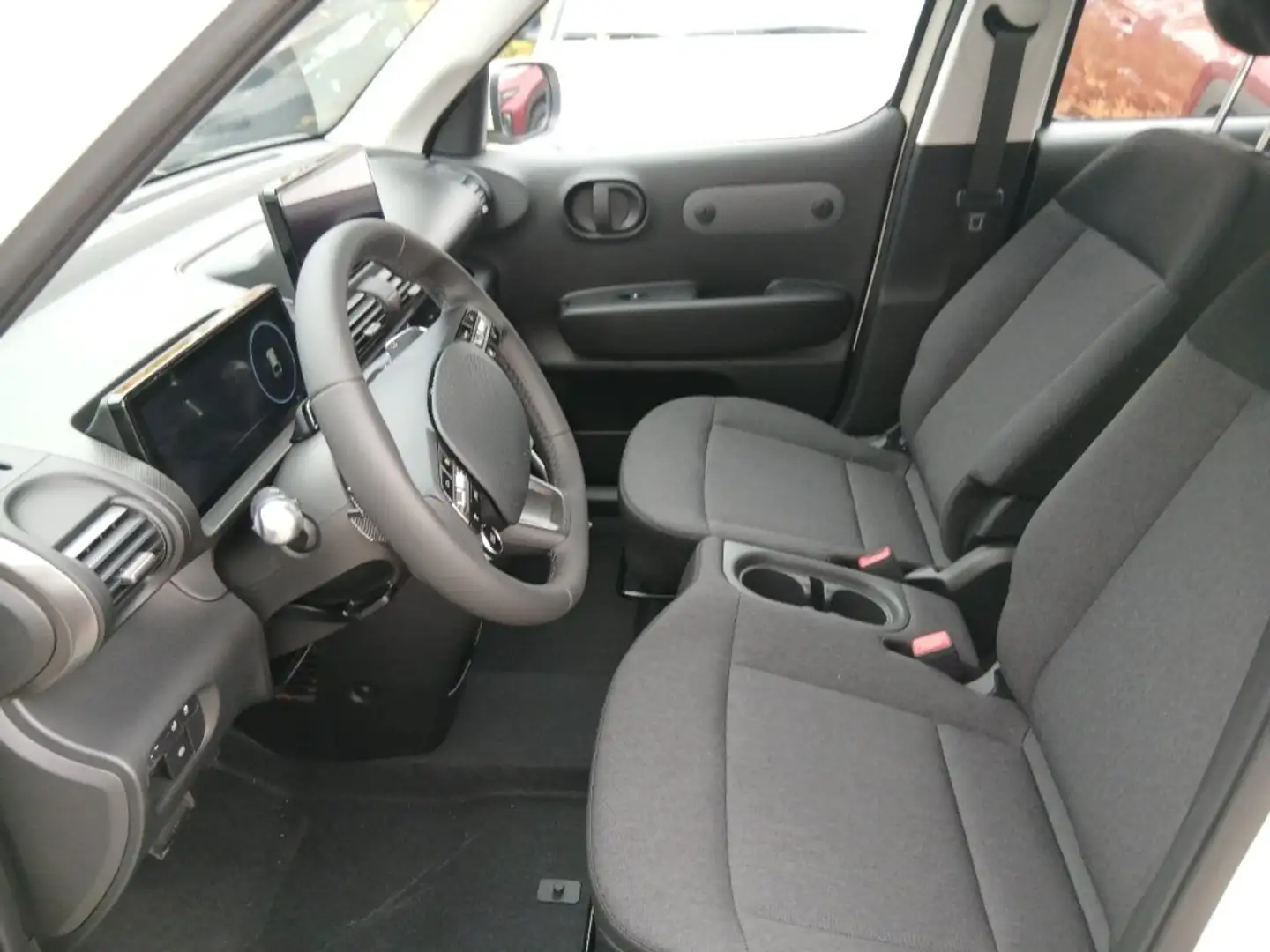 Hyundai Inster Smart Line 49kWh r5s42-P1-O1 Weiß - 2