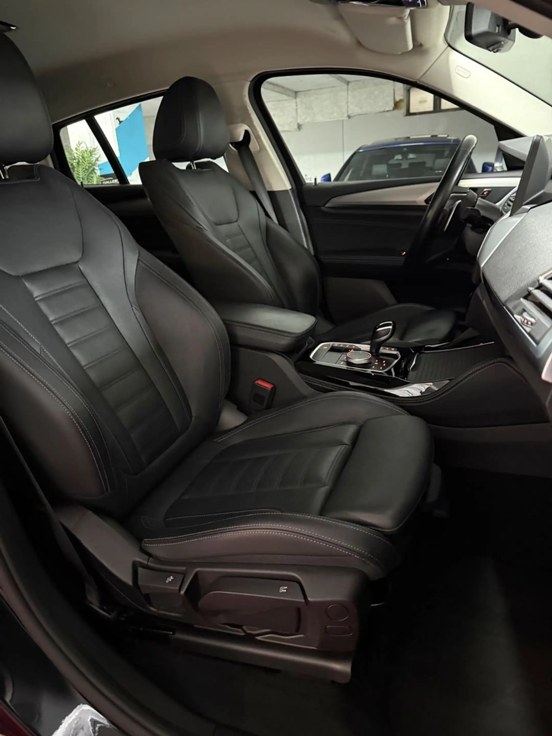 BMW X4 xDrive 20 d AppCar Assist Voll Service 1Hand — photo 10
