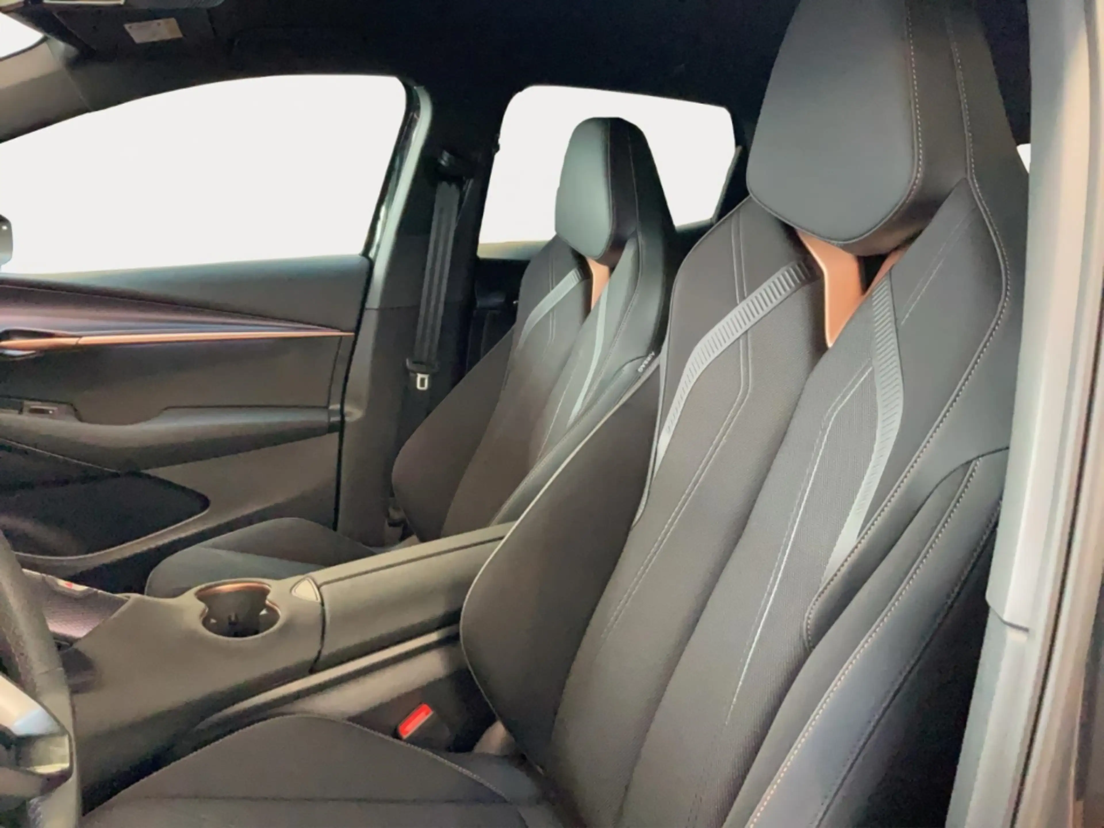 CUPRA Tavascan Endurance 77kWh Alu LED Kamera Navi ACC Sitzh. — photo 11