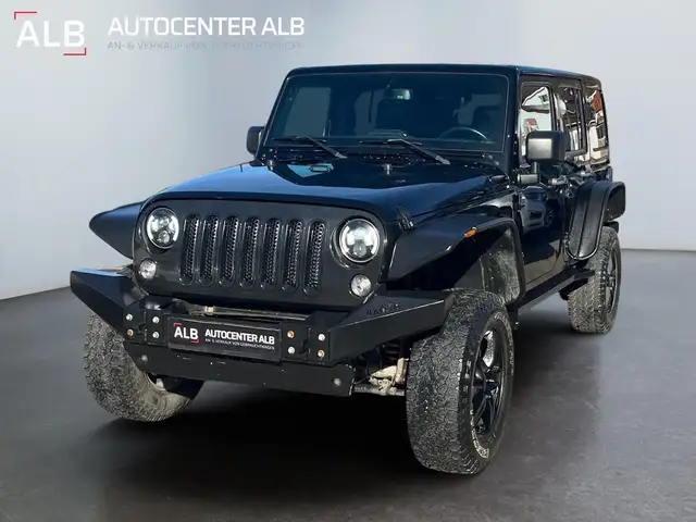Jeep Wrangler Sahara /AUTOMATIK/AHK/NAVI/4X4/