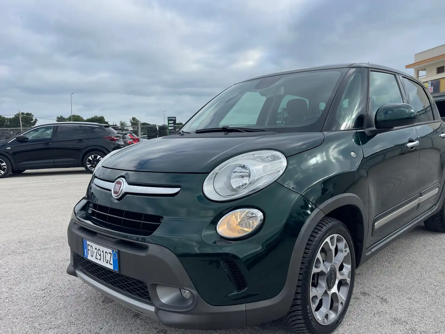 Fiat 500L 500L 1.3 mjt Trekking 95cv full pelle Vert - 1