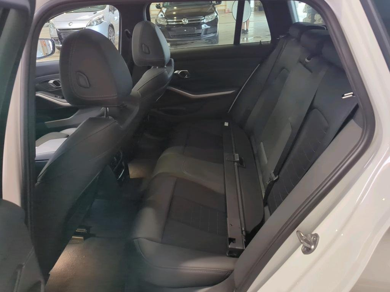 BMW 320 d Mild Hybrid Wide Inno Pano S-Dach SpoSi ACC HuD — photo 10