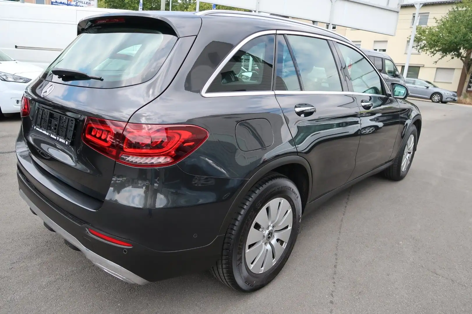 Mercedes-Benz GLC 200 4Matic # Panorama Schiebedach Szürke - 2