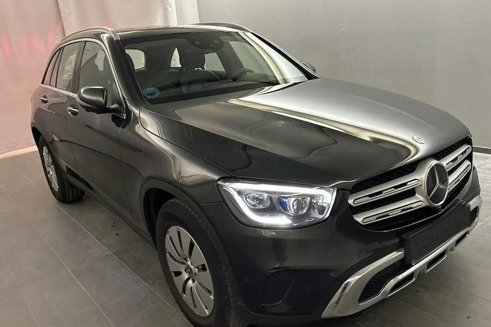 Mercedes-Benz GLC 200 4Matic # Panorama Schiebedach Gris - 2