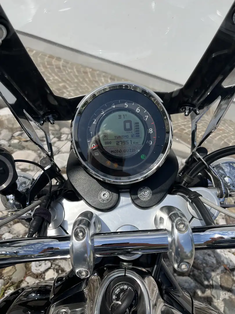 Moto Guzzi California 1400 Touring - 2
