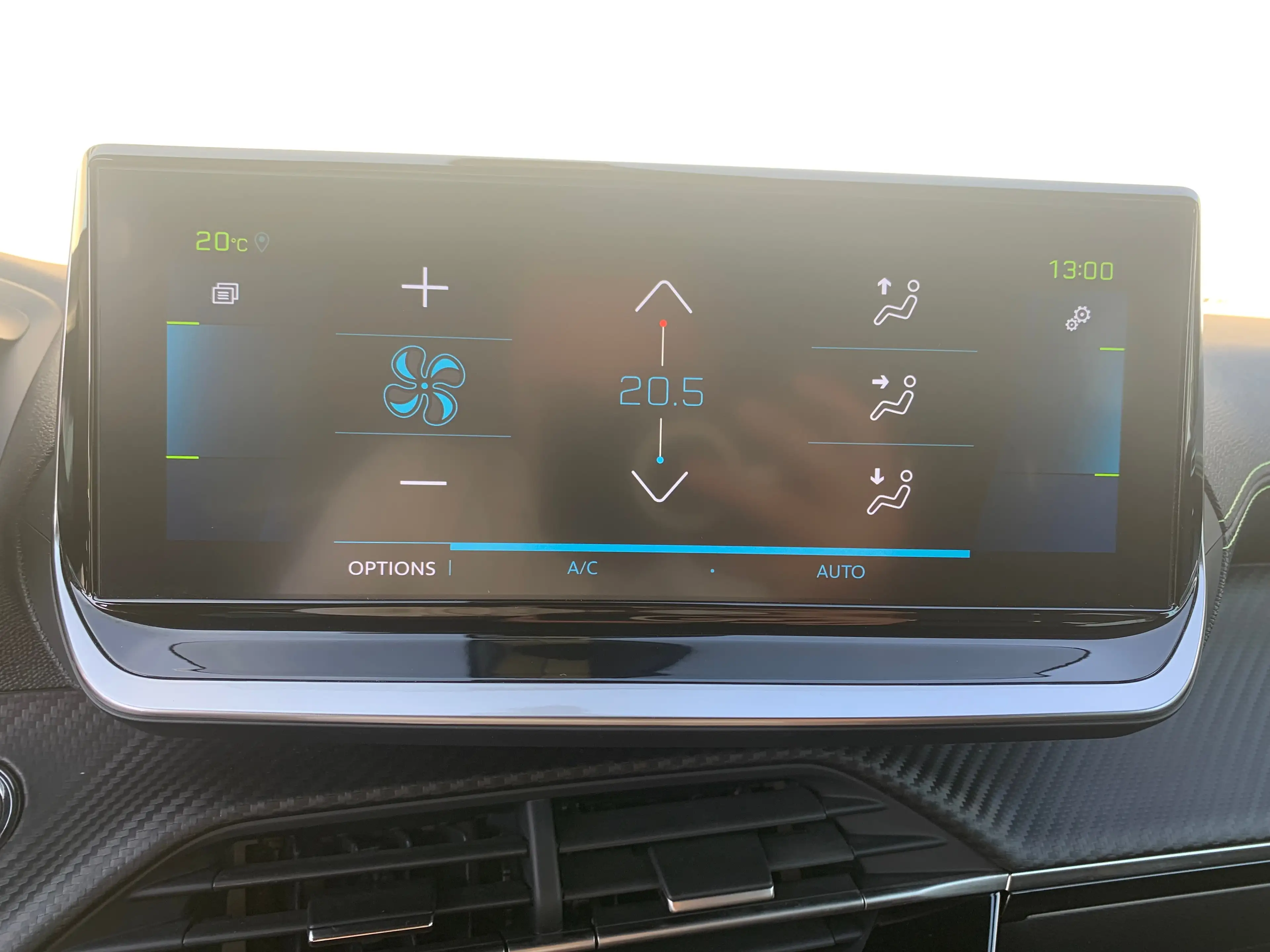 Peugeot e-2008 EV GT 50 kWh SOH 94% | Airco | Camera | Cruise Con — photo 25