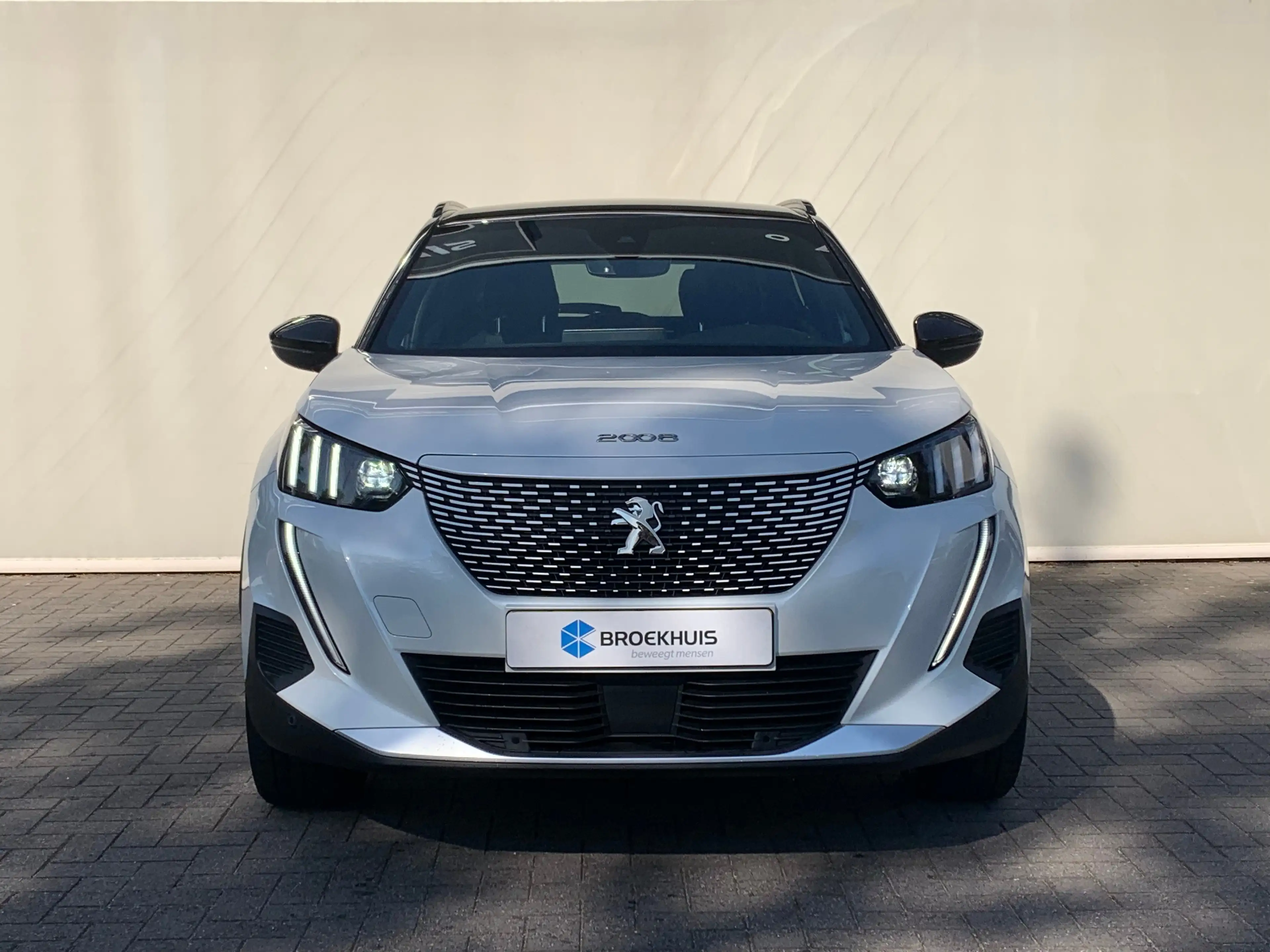 Peugeot e-2008 EV GT 50 kWh SOH 94% | Airco | Camera | Cruise Con — photo 2