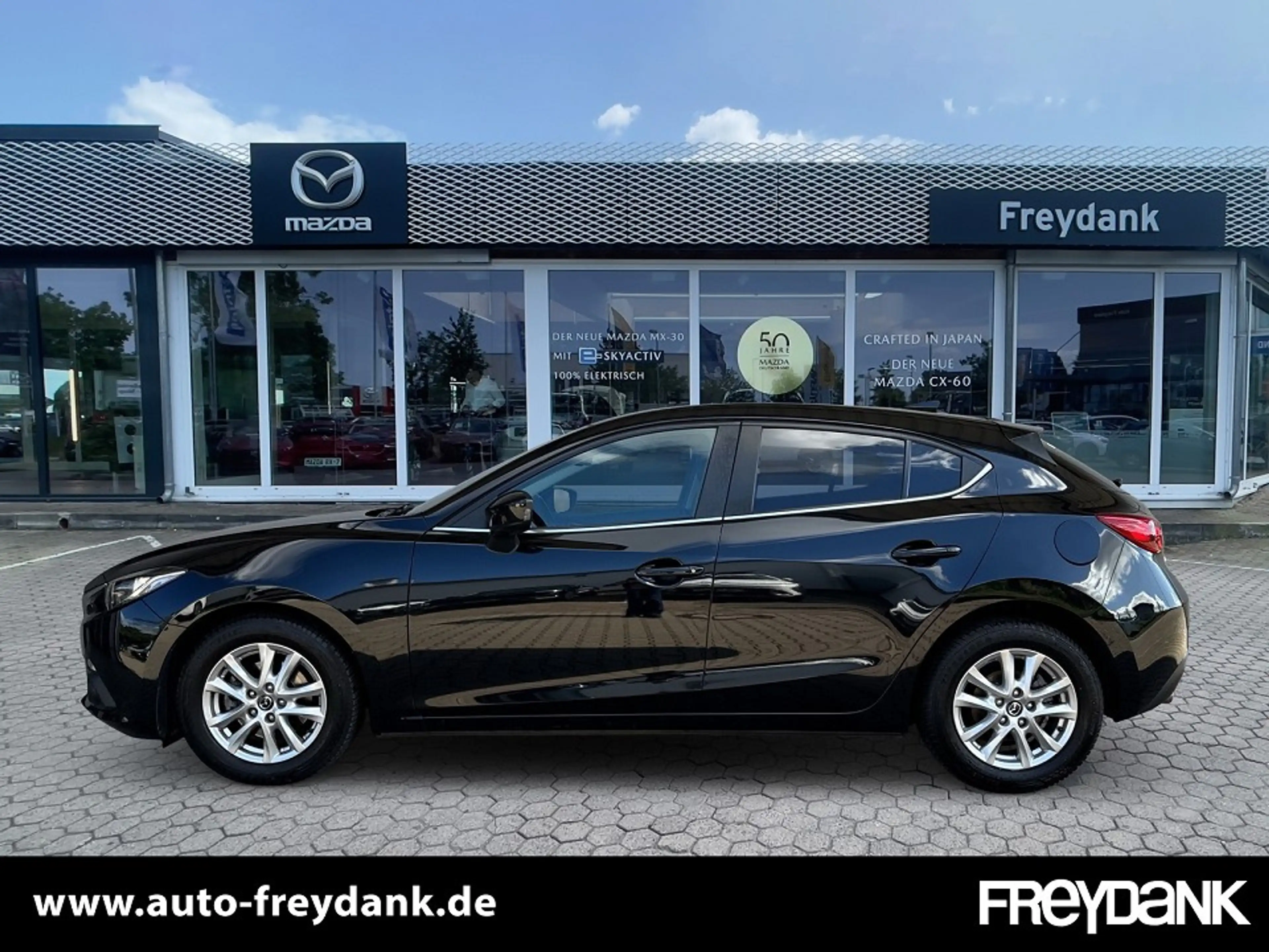 Mazda 3 SKYACTIV-G 120 88 kW (120 PS) CENTERLINE,Touringpa — photo 2
