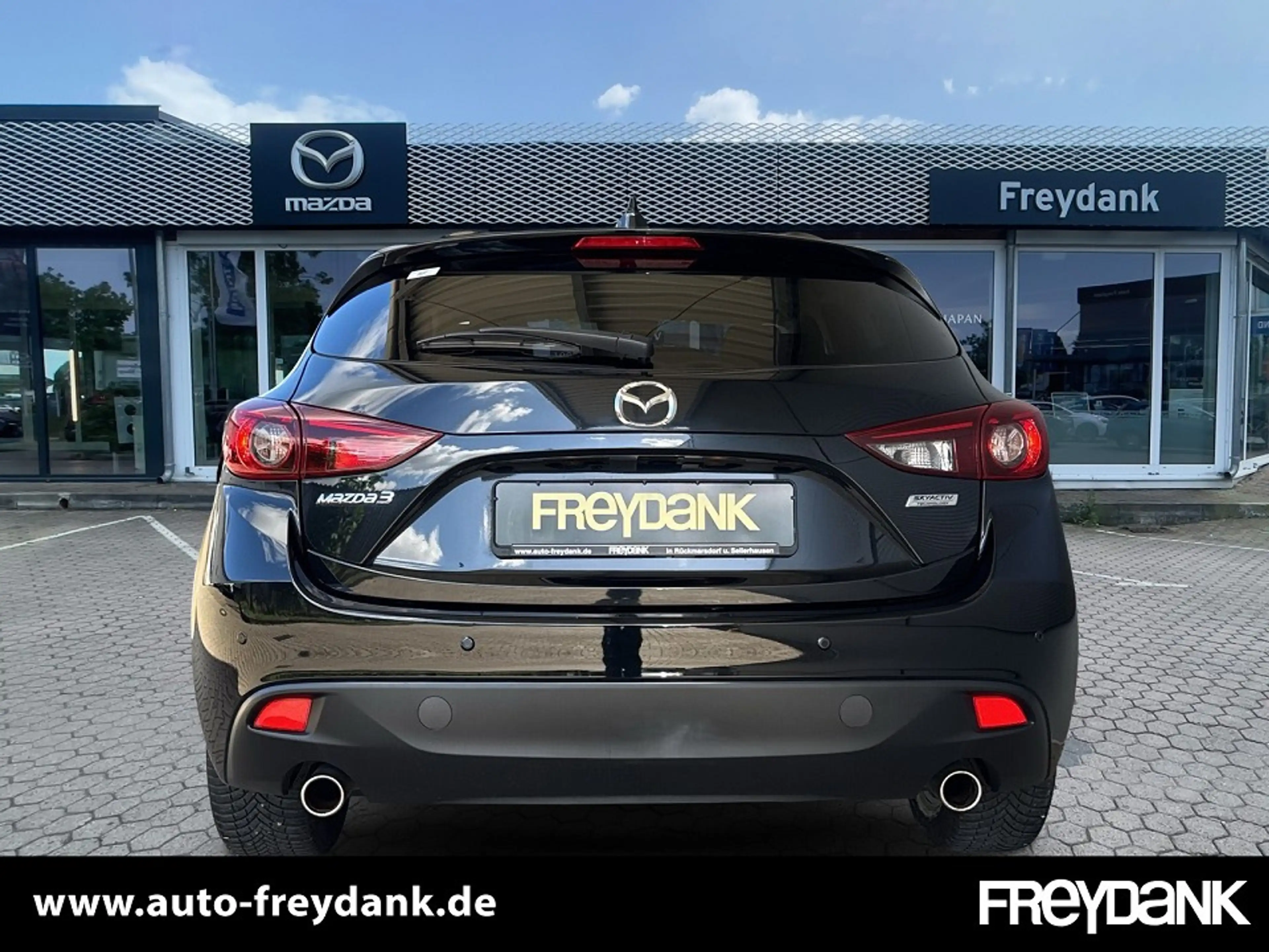 Mazda 3 SKYACTIV-G 120 88 kW (120 PS) CENTERLINE,Touringpa — photo 4