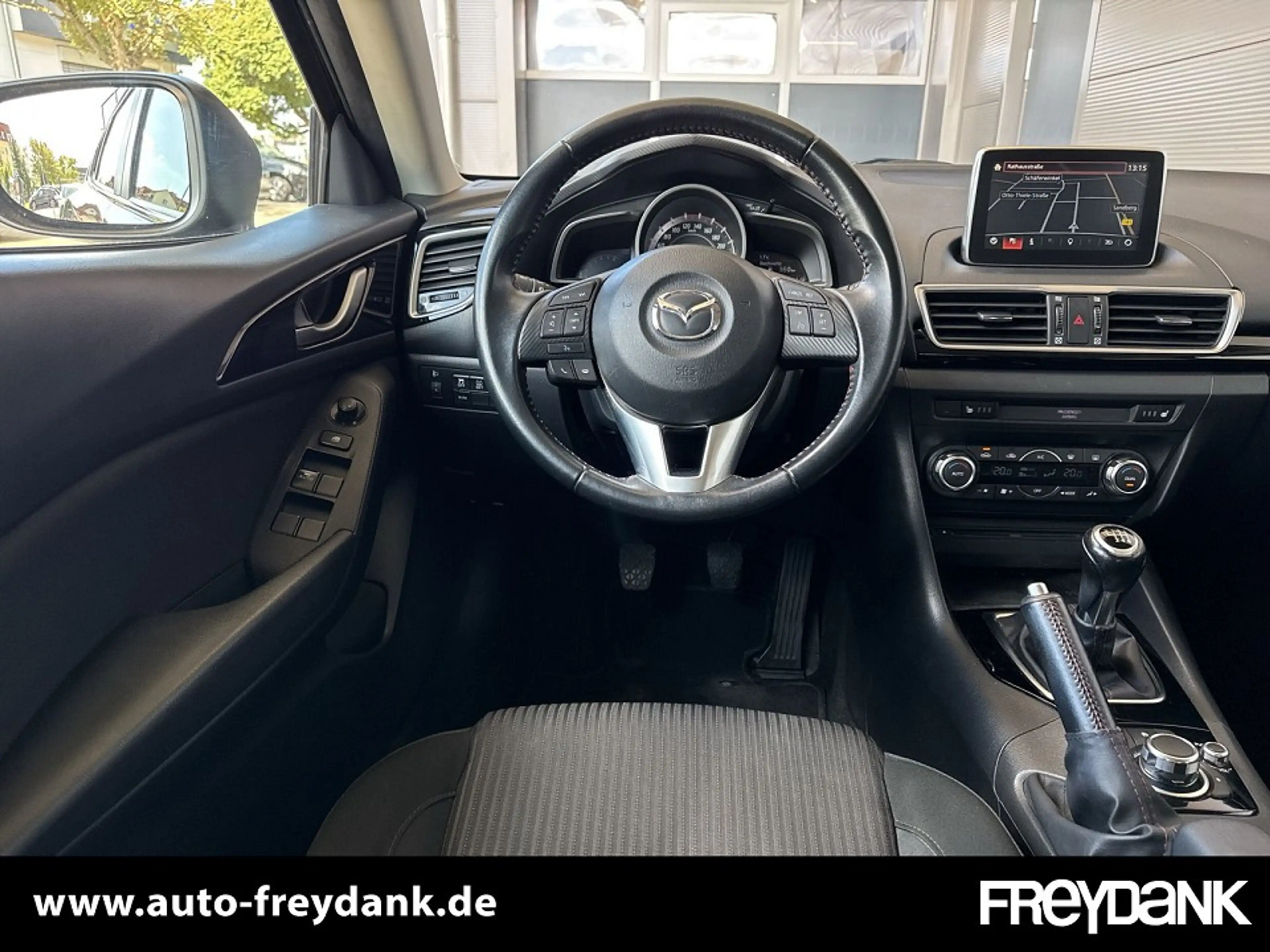 Mazda 3 SKYACTIV-G 120 88 kW (120 PS) CENTERLINE,Touringpa — photo 15