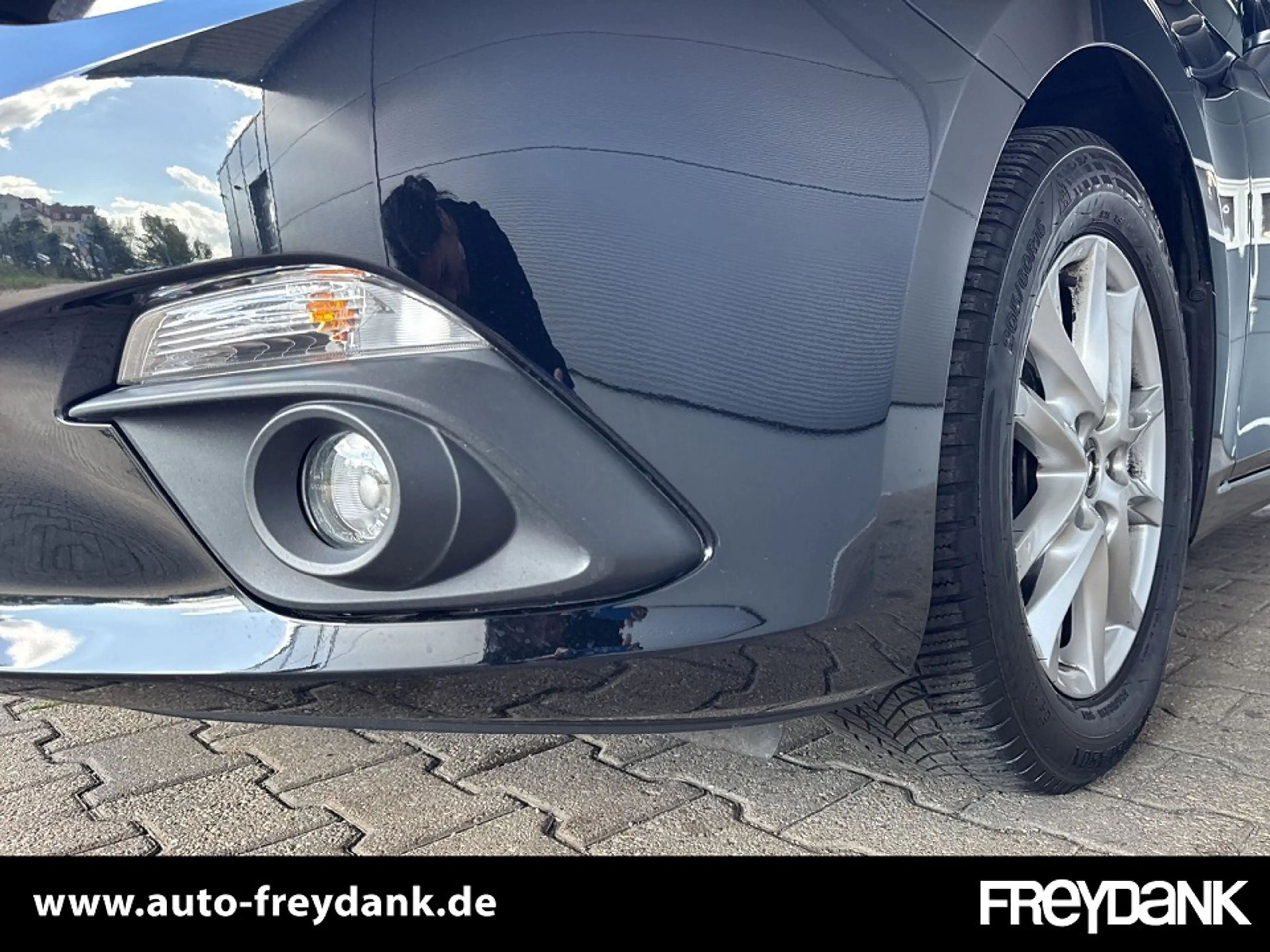 Mazda 3 SKYACTIV-G 120 88 kW (120 PS) CENTERLINE,Touringpa — photo 6