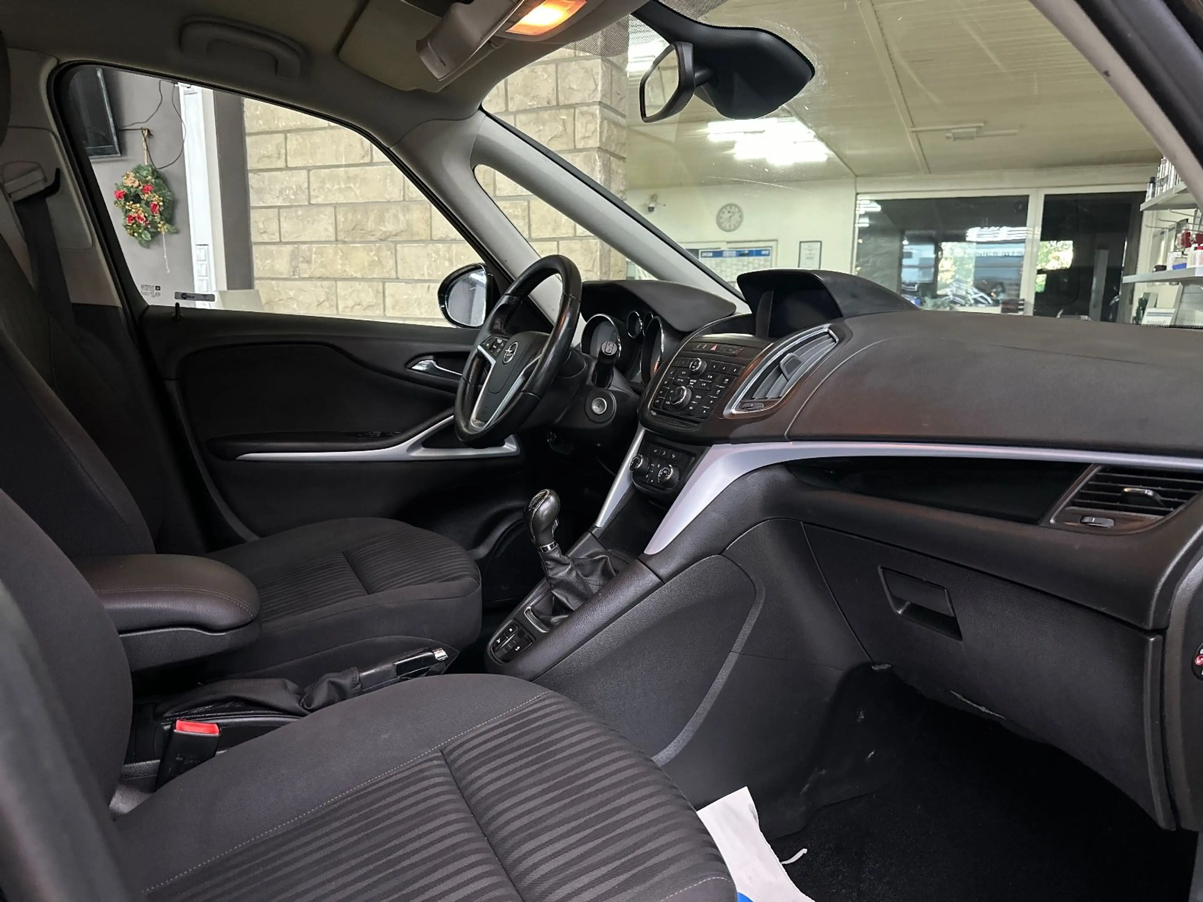 Opel Zafira C Tourer Edition*HU/AU*AHK*TEMP*KLIMA*NAV — photo 12