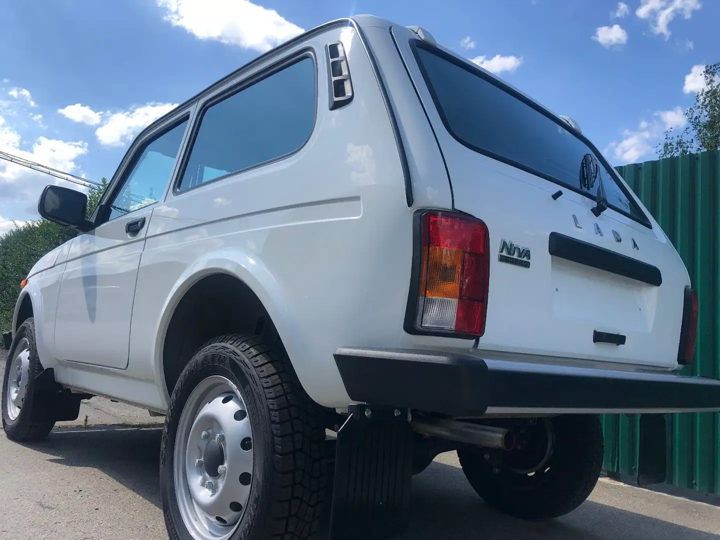 Lada Niva NIVA LEGEND "NORMA" NEU!!! AET-Kollektion 2025! Weiß - 2