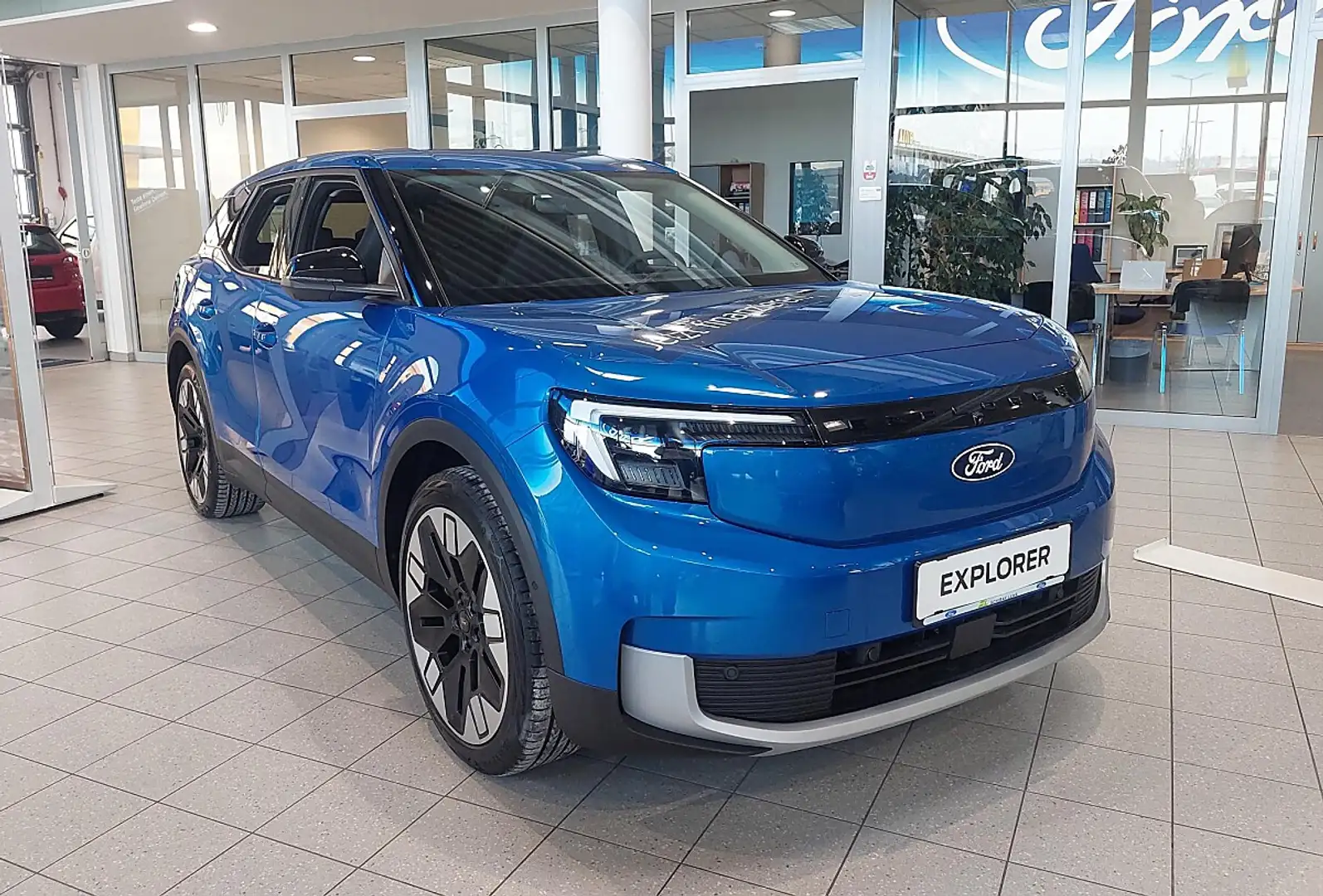 Ford Explorer Elektro 79kWh Blau - 1