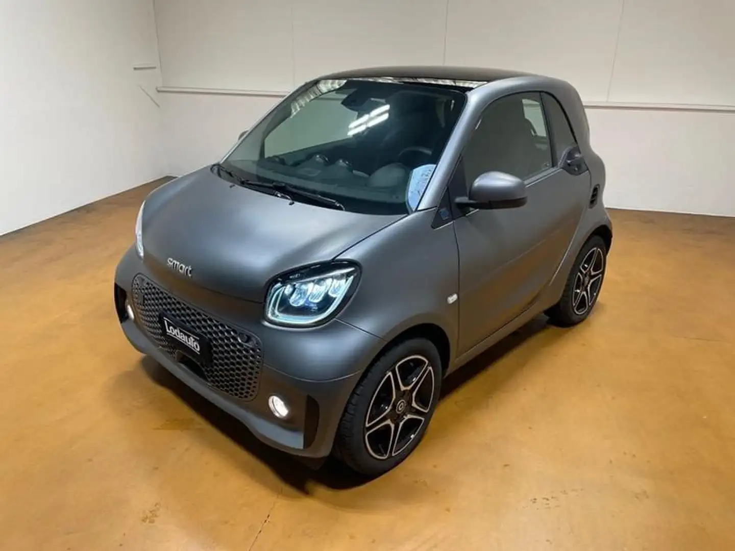 smart forTwo EQ Pulse Gris - 1