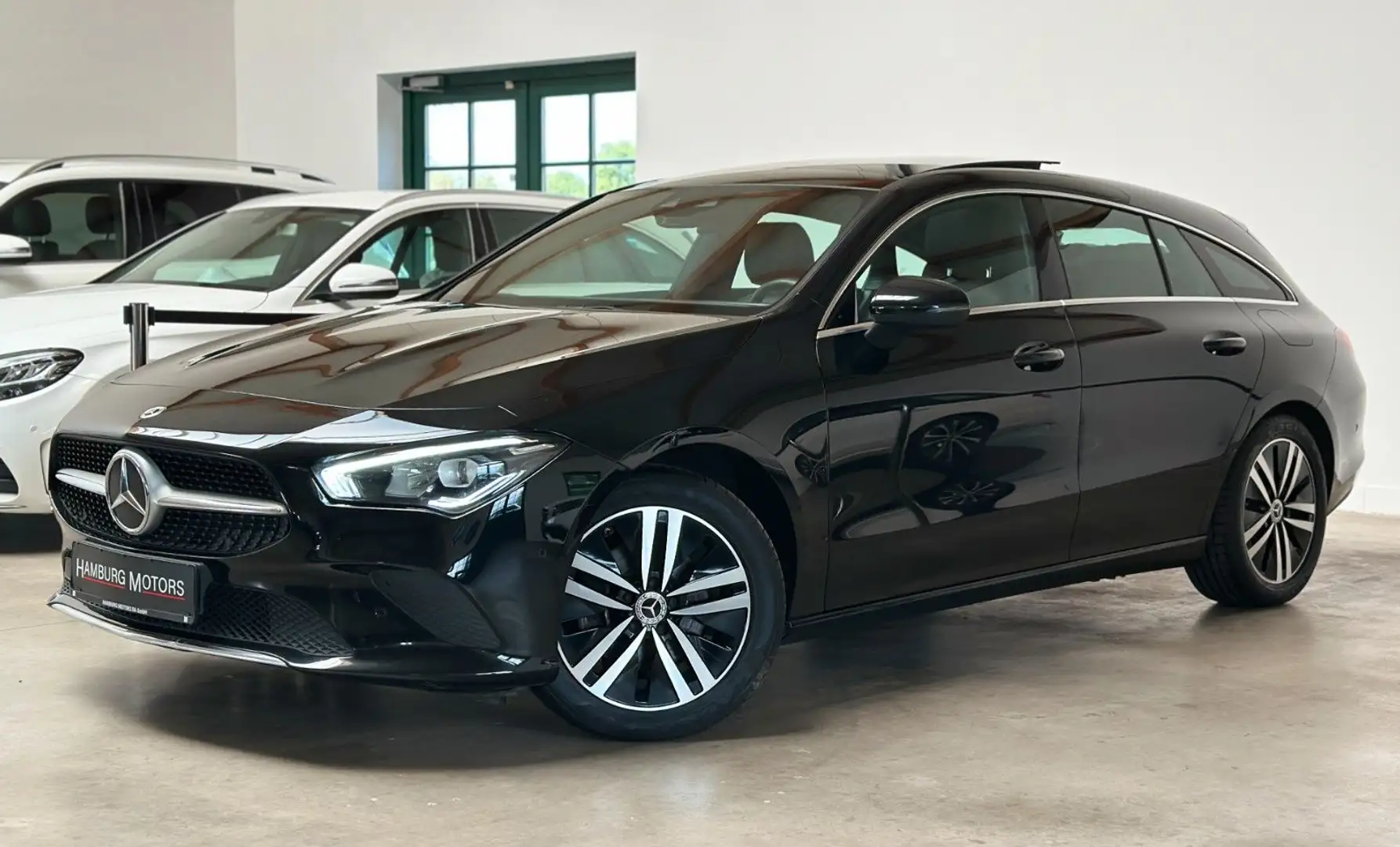 Mercedes-Benz CLA 180 CLA 180 d Shooting Brake 8G-DCT Progressiv 116PS Schwarz - 2