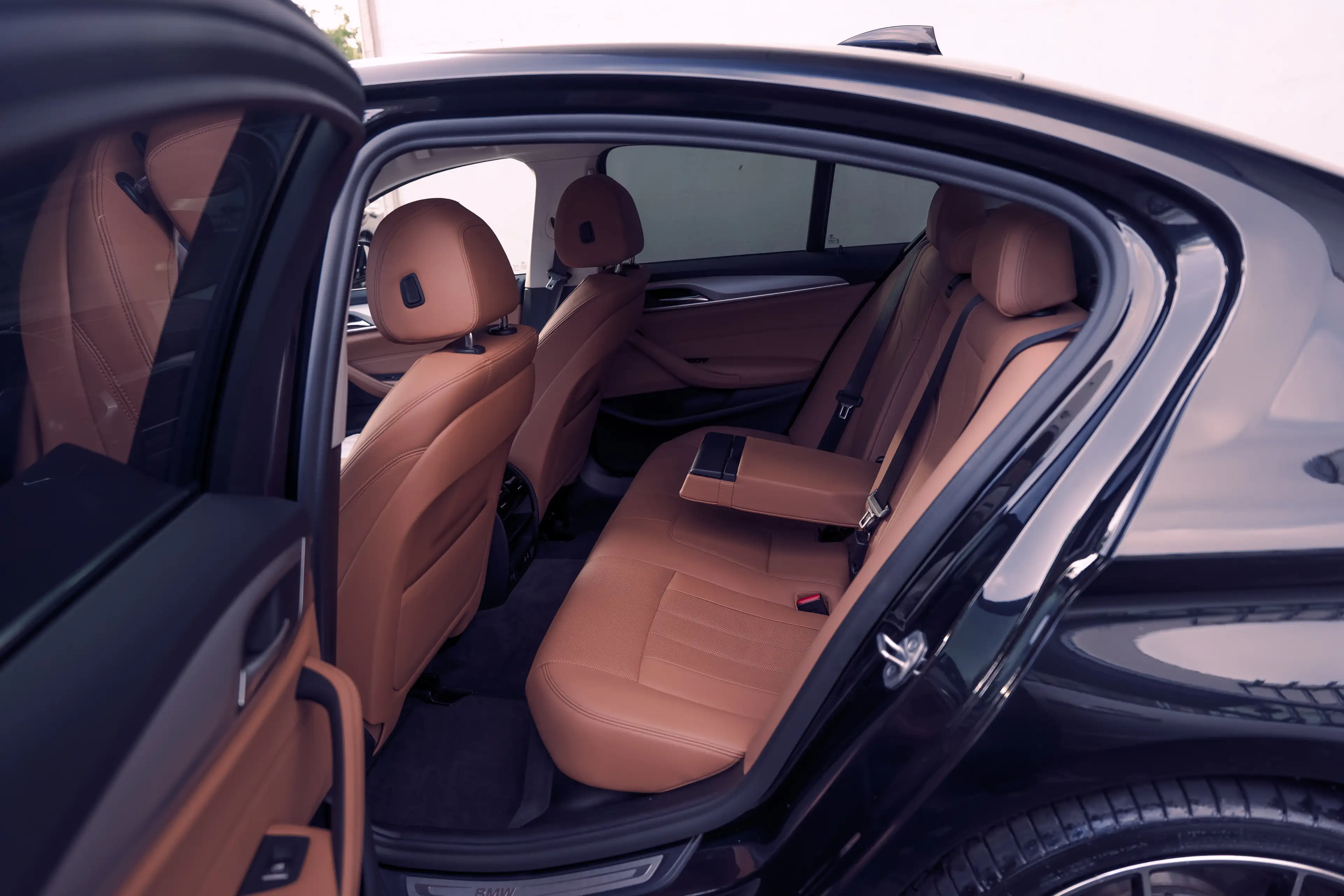 BMW 518 M-PACKLOOK — photo 6