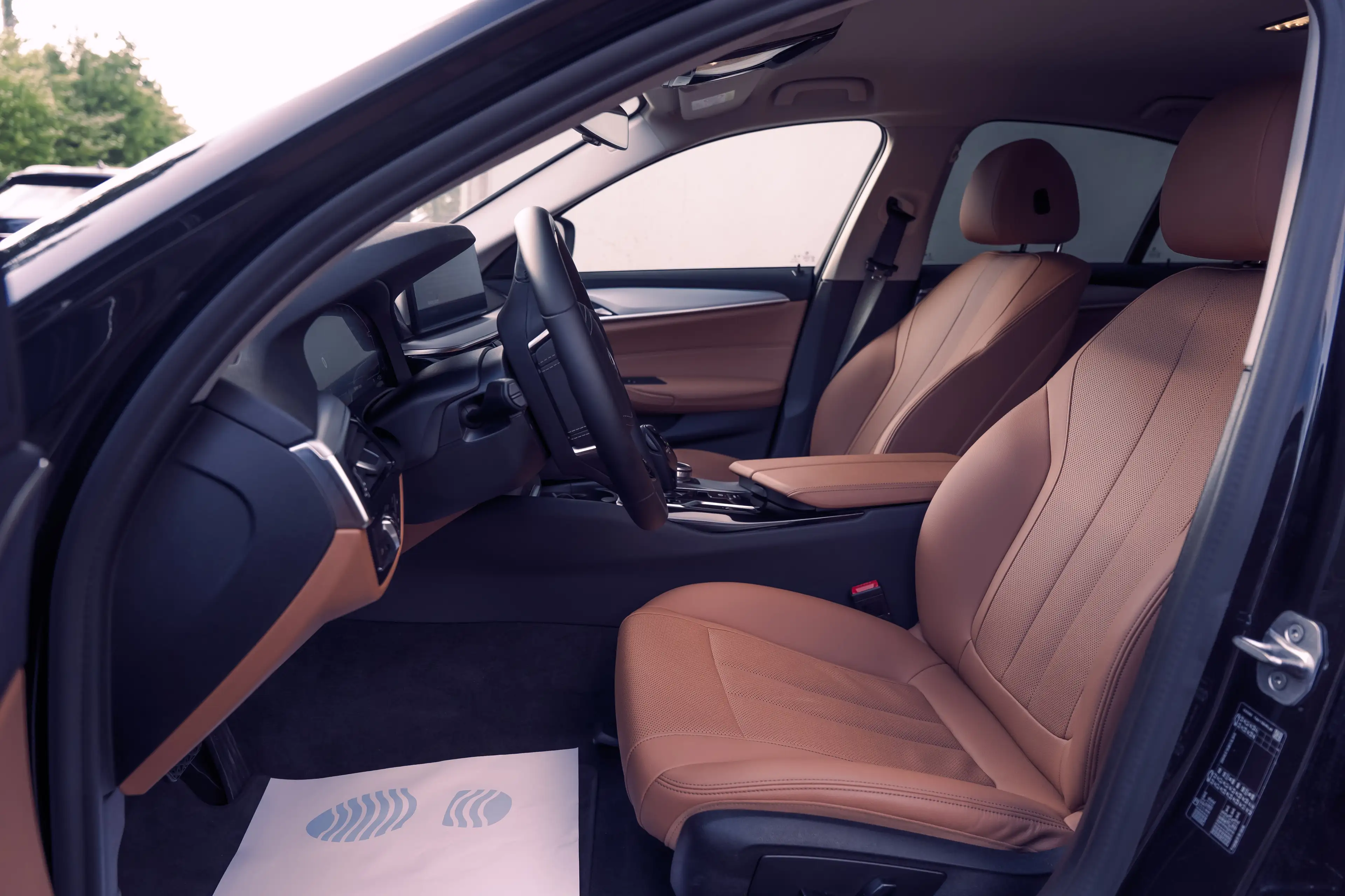BMW 518 M-PACKLOOK — photo 7