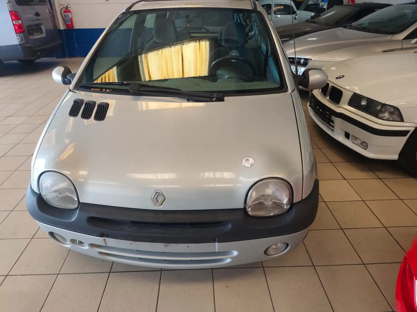 Renault Twingo 1.2i Tintin/Kuifje PRET A IMMATRICULER Argent - 1