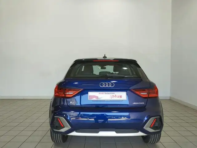Audi A1 view 5