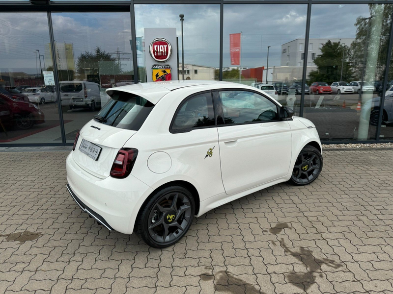 Abarth 500 e Abarth — photo 4