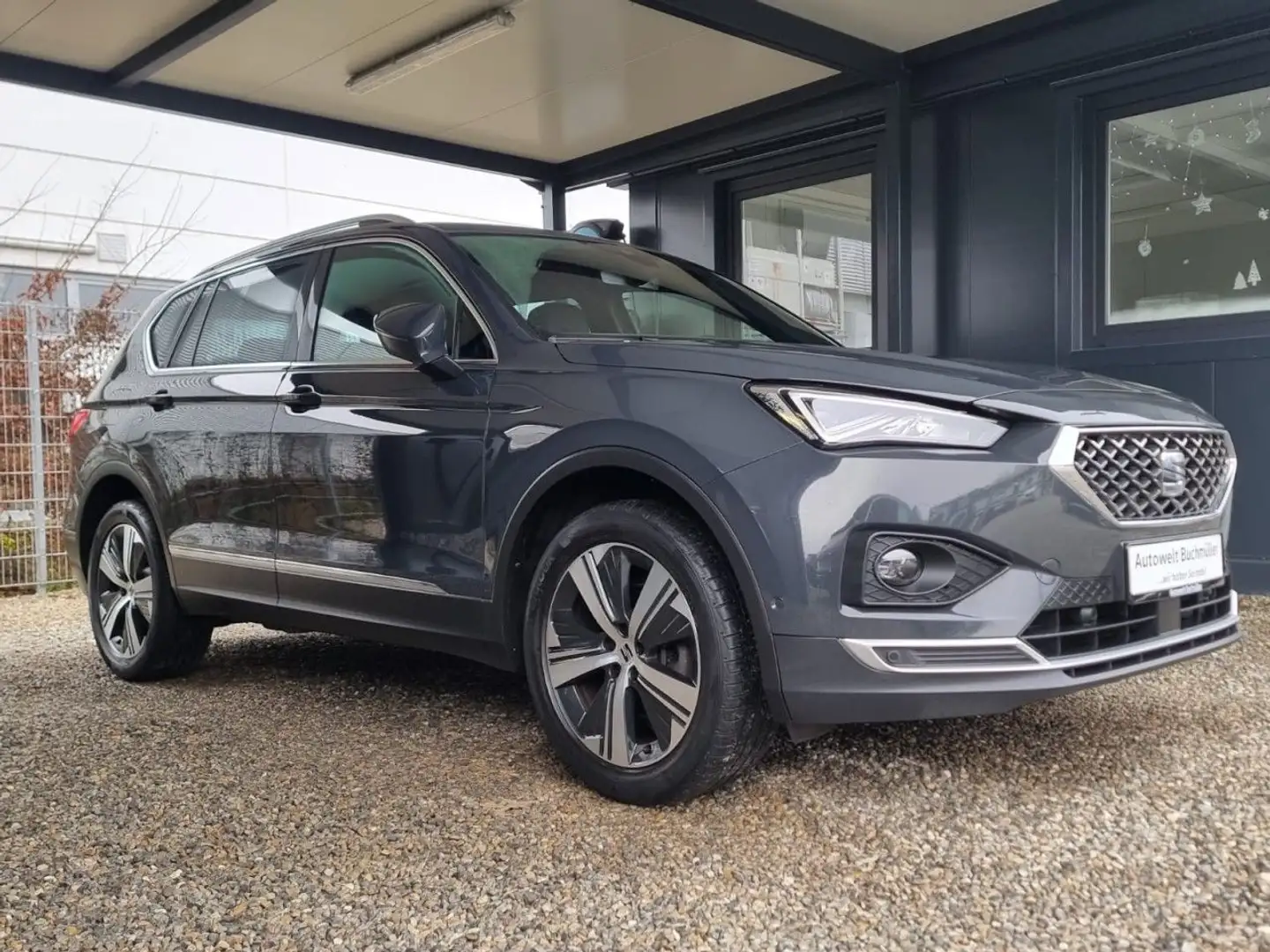 SEAT Tarraco 2.0 TDI DSG,7-SITZER,AHK,KAMERA,VIRTUAL Gris - 2