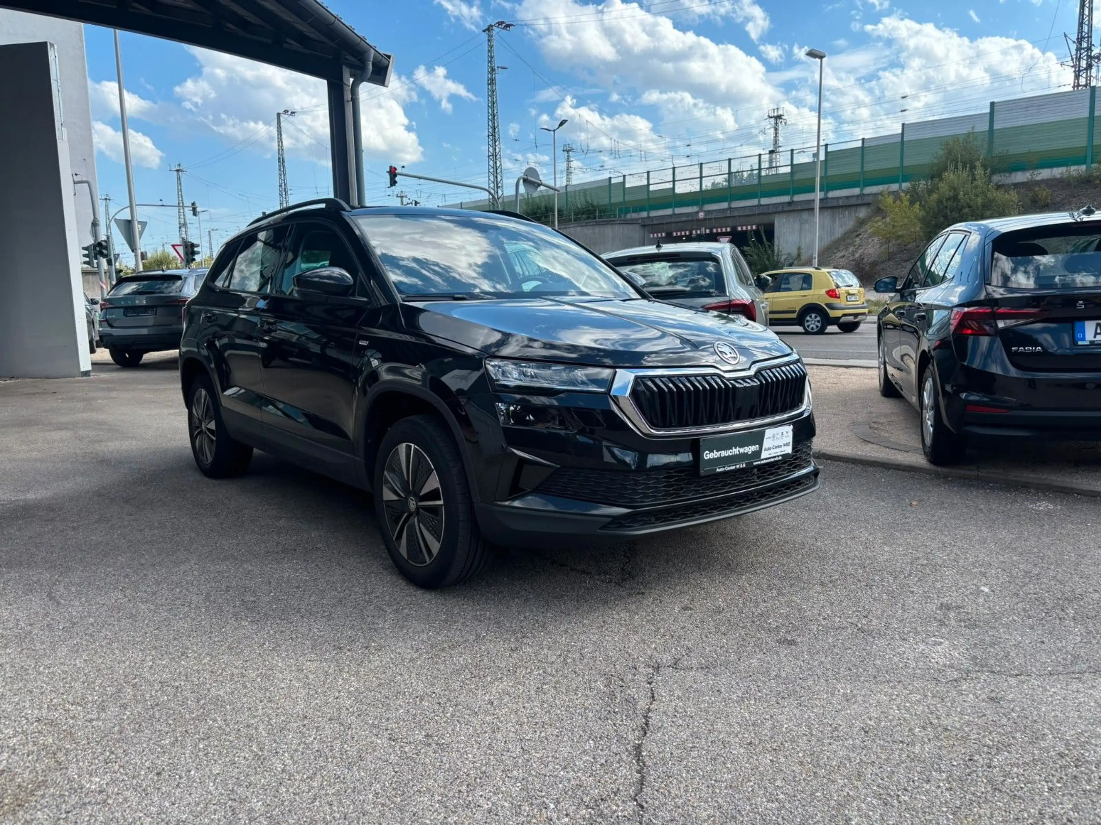 Skoda Karoq Tour 1.5TSI DSG — photo 3