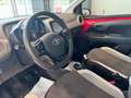 Toyota Aygo AYGO x Rouge - thumbnail 8
