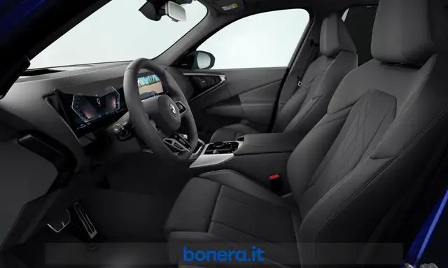 BMW X3 view 5