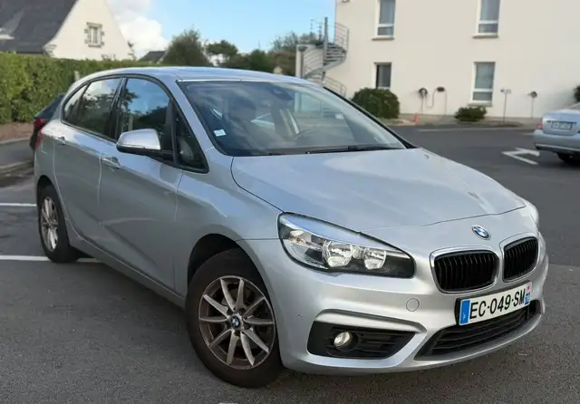BMW 228