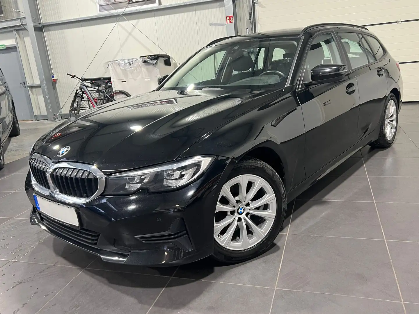BMW 318 d Touring **Temp*PDC*LED*BT** Nero - 1