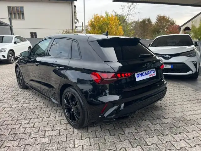 Audi A3 view 7