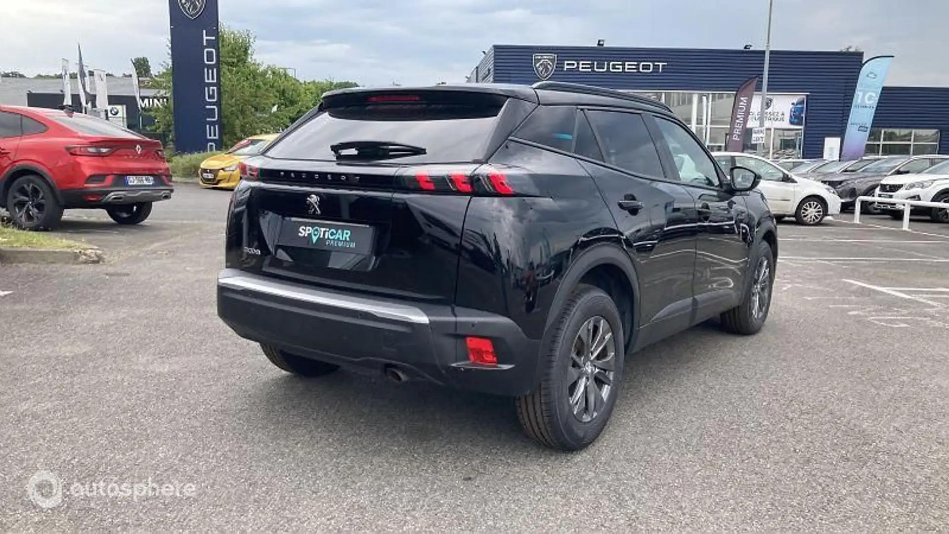 Peugeot 2008 1.2 PureTech 100ch S\u0026S Style - 2