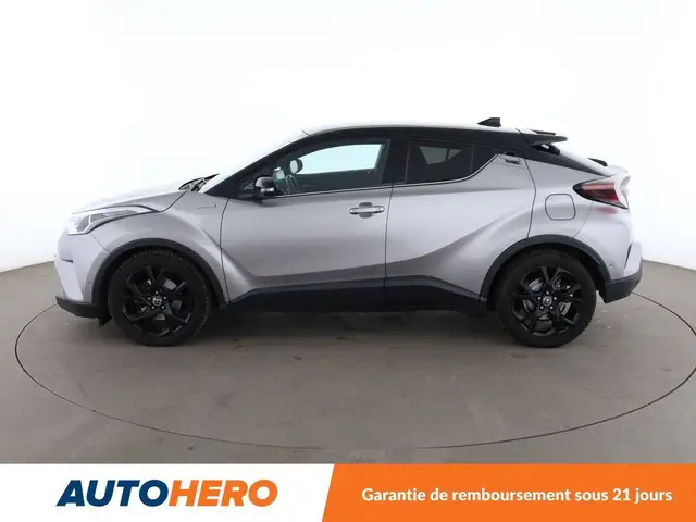 Toyota C-HR view 3