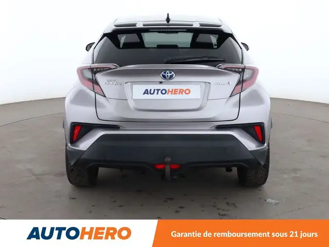 Toyota C-HR view 5
