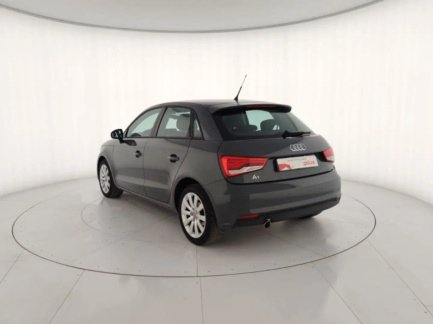 Audi A1 A1 SPB 1.4 TDI Design Gris - 2