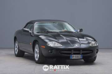 4.0 V8 284CV Convertible