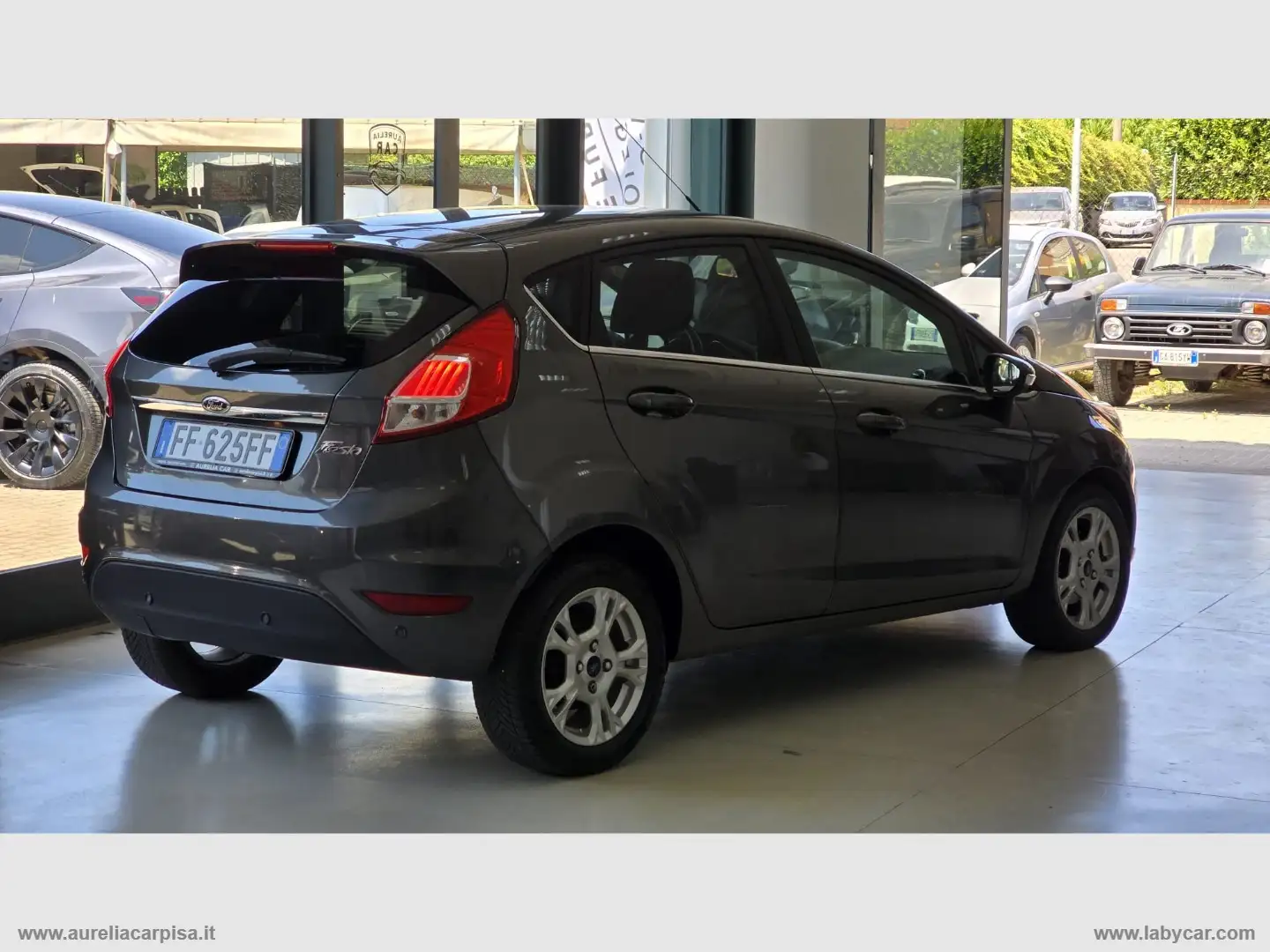 Ford Fiesta 1.4 5p. Bz.- GPL Titanium Grigio - 2