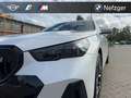 BMW i5 eDrive40 Touring M Sport Pro H&K Pano 360° Weiß - thumbnail 21