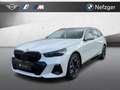 BMW i5 eDrive40 Touring M Sport Pro H&K Pano 360° Weiß - thumbnail 1