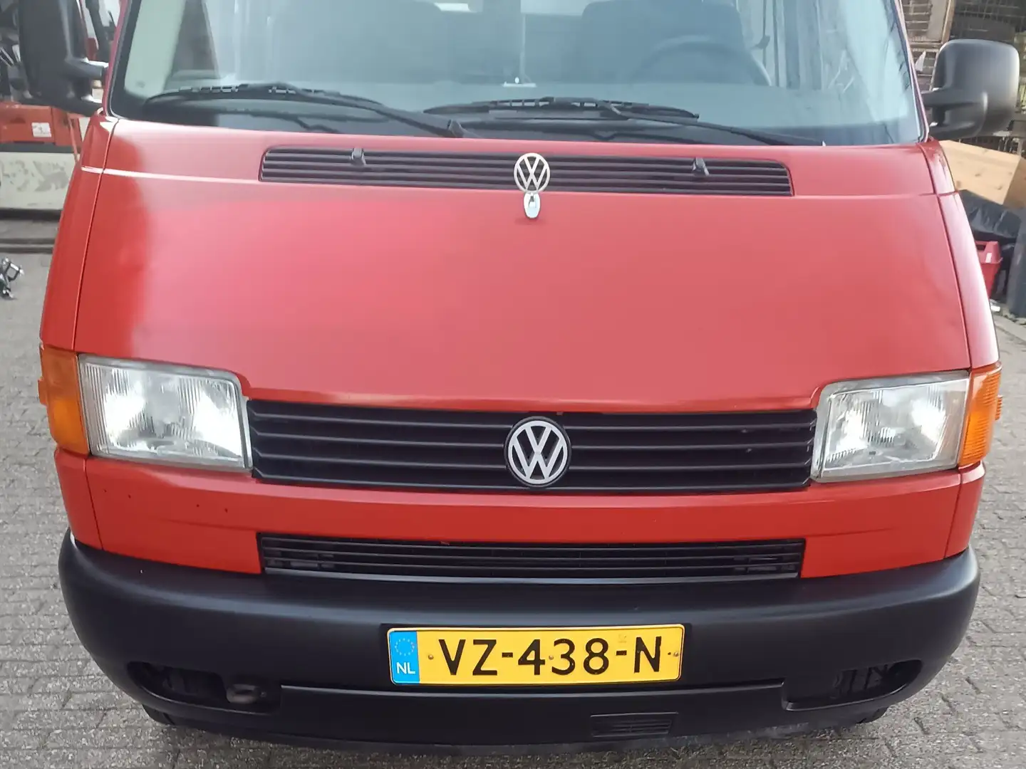 Volkswagen T4 2.5 TDI Syncro Rood - 1